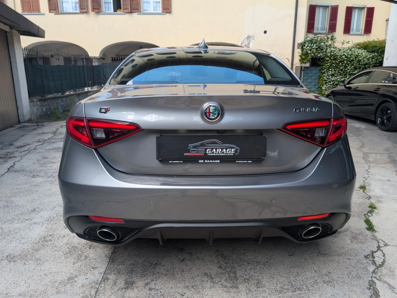 Alfa Romeo Giulia 2.2 Turbodiesel 210 CV AT8 AWD Q4 Veloce