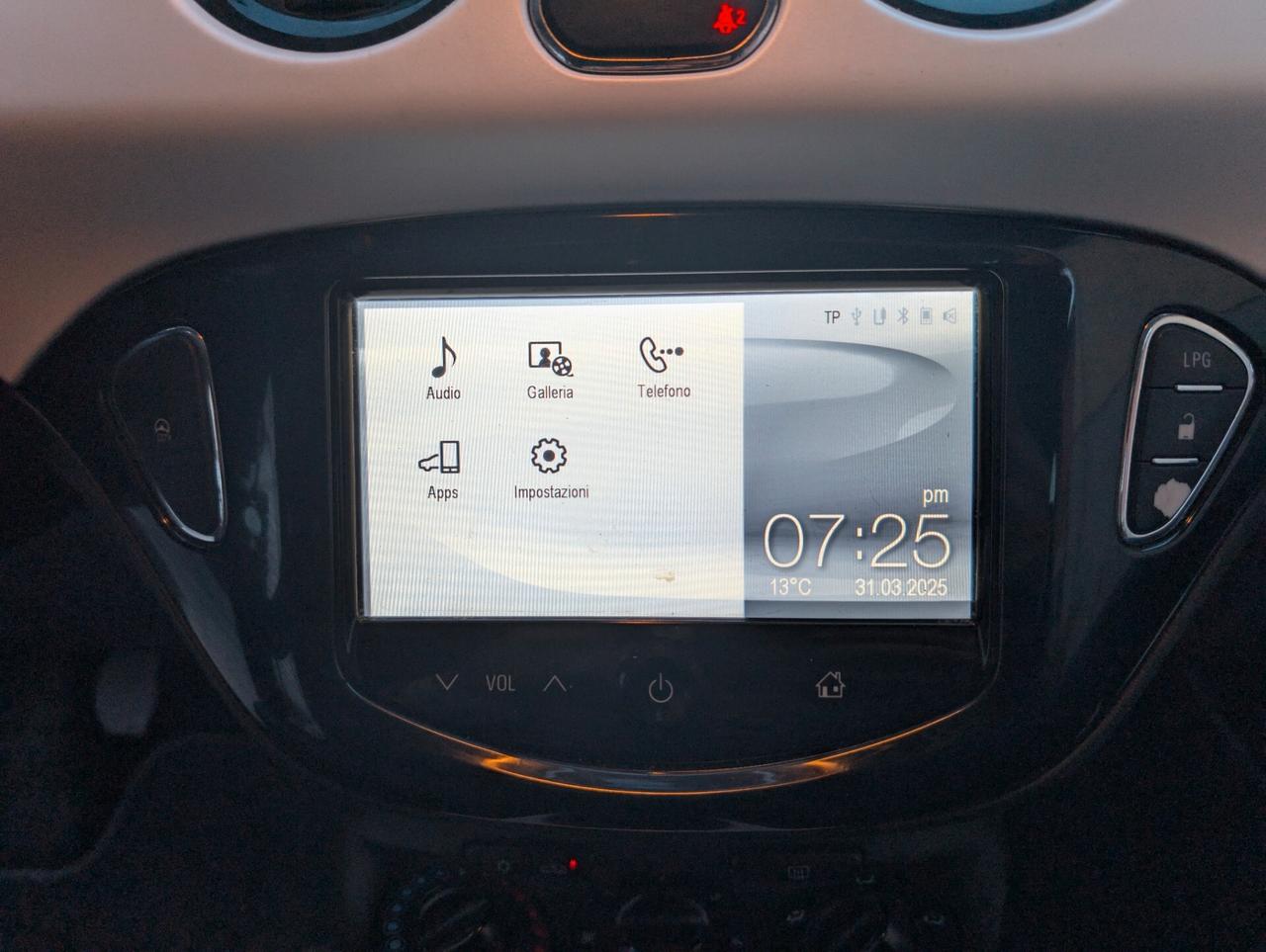 Opel Adam 1.4 87CV GPL 2014