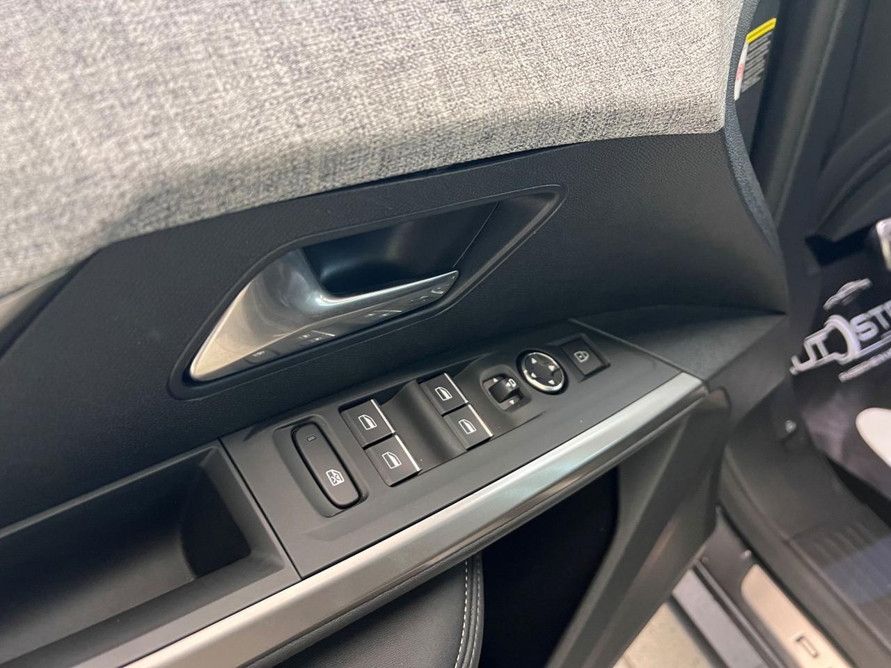 PEUGEOT 5008 III 2024 Hybrid 145 E-DCS6 GT - VARI COLORI!