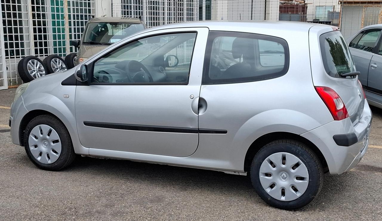 Renault Twingo 1.2 8V Dynamique