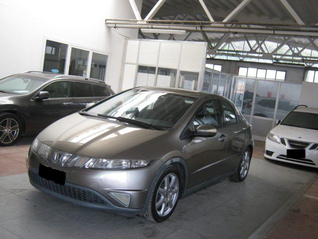 HONDA Civic 1.8 i-VTEC 5p. Sport