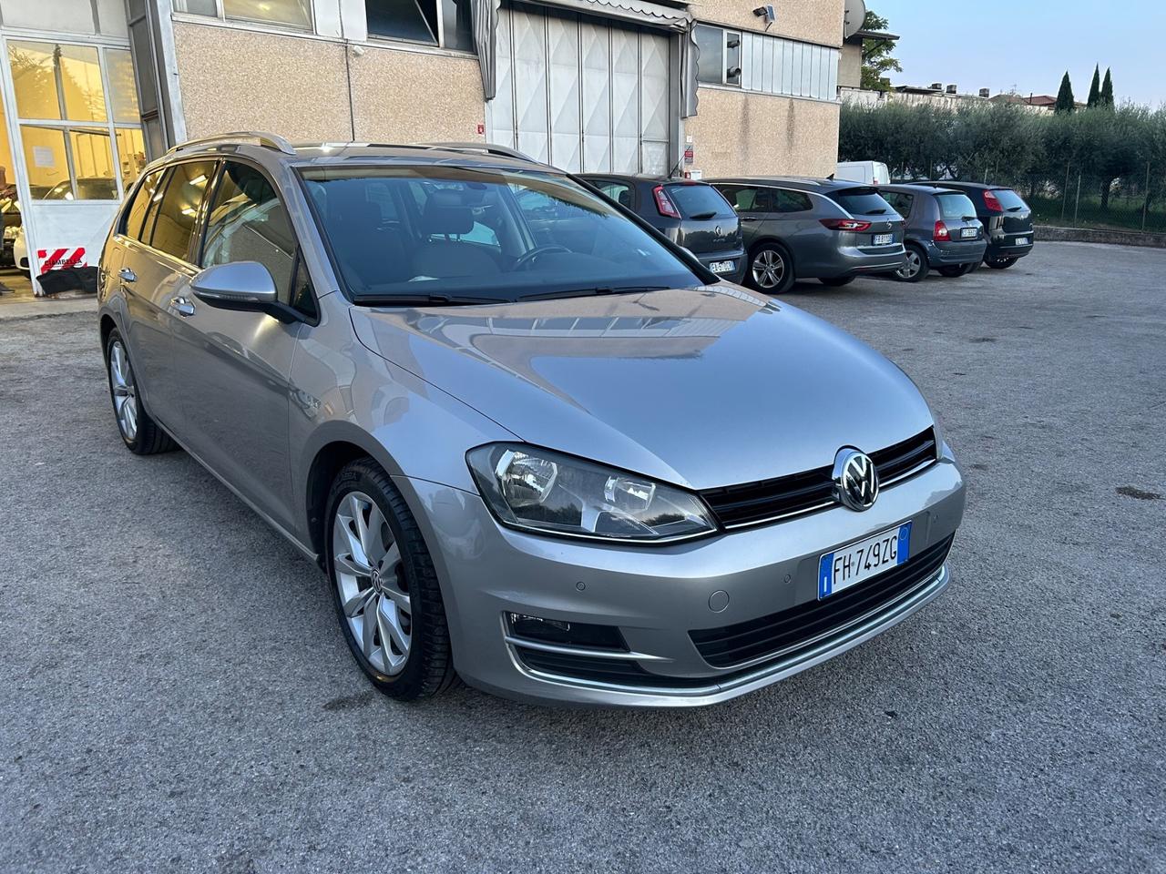 Volkswagen Golf Variant 1.6 TDI 110 CV DSG