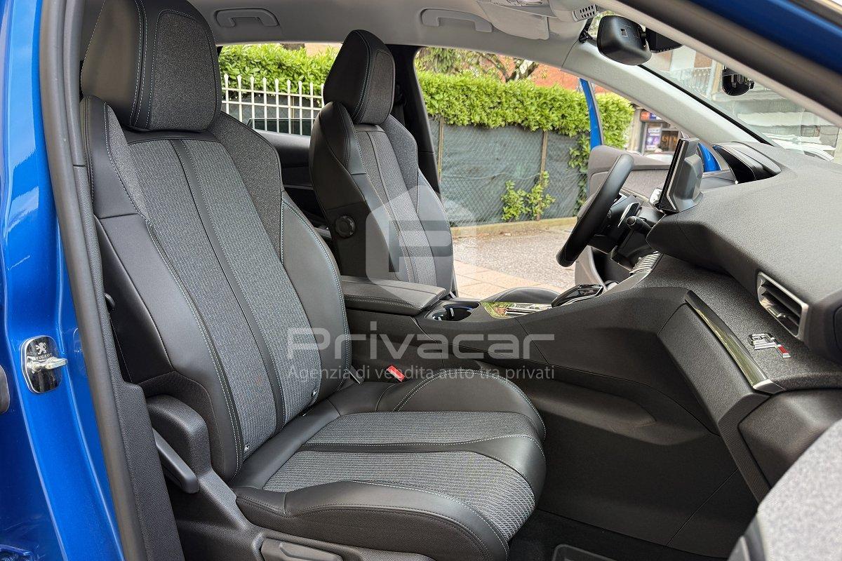 PEUGEOT 3008 BlueHDi 130 S&S EAT8 Allure Pack