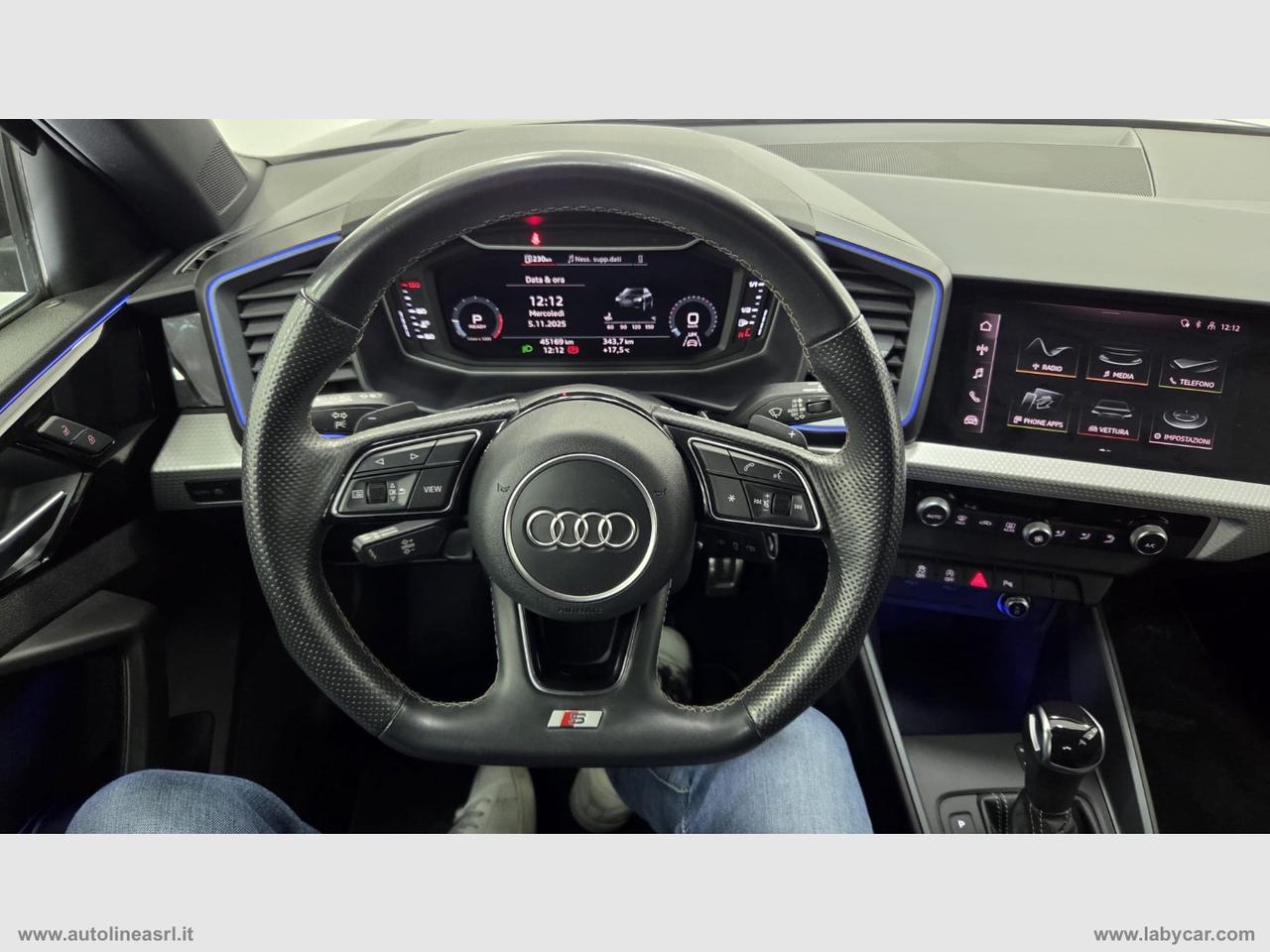 AUDI A1 citycarver 30 TFSI S tronic Admired