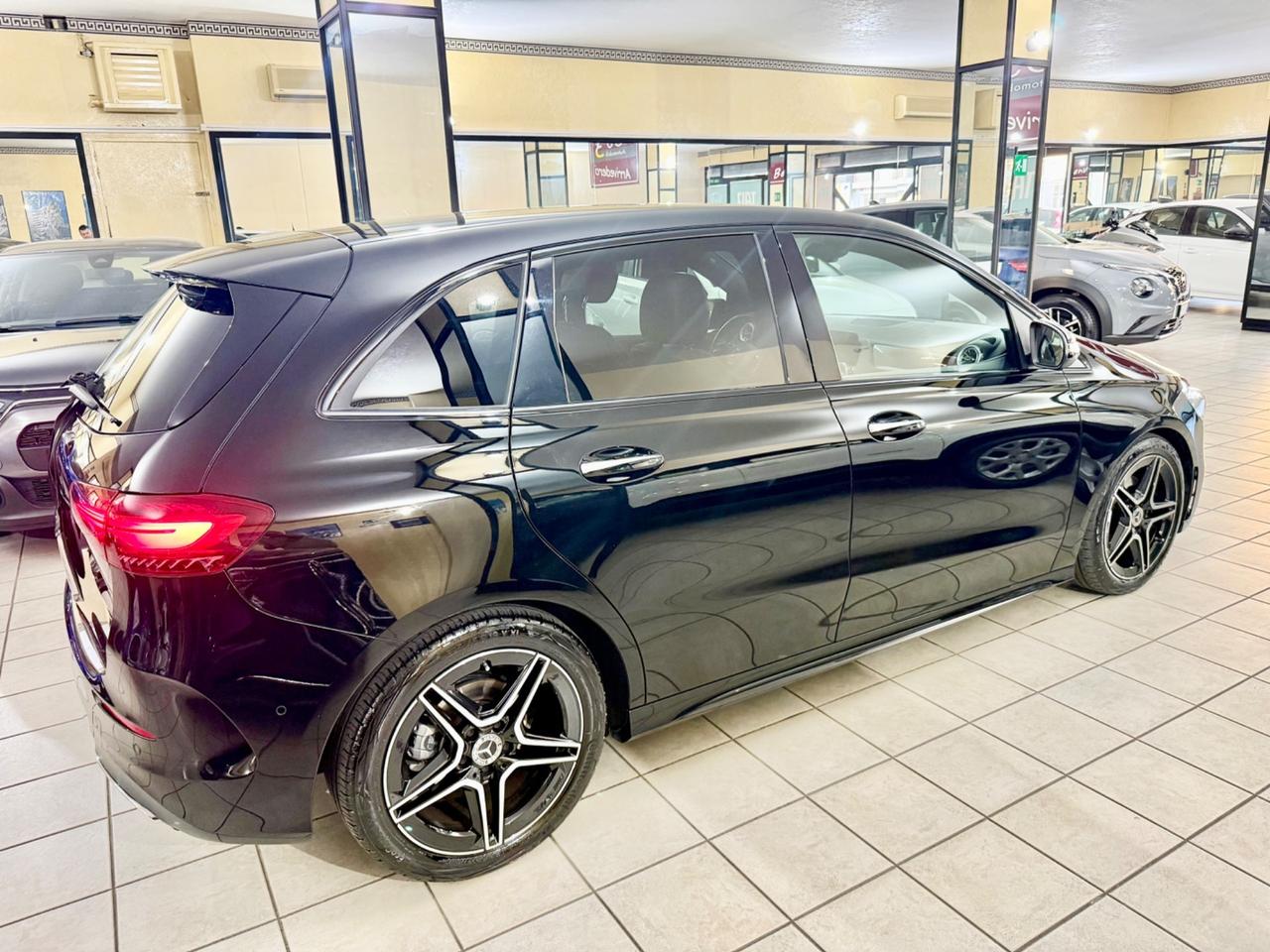 Mercedes-benz B 180 d Automatic AMG Line Advanced Plus