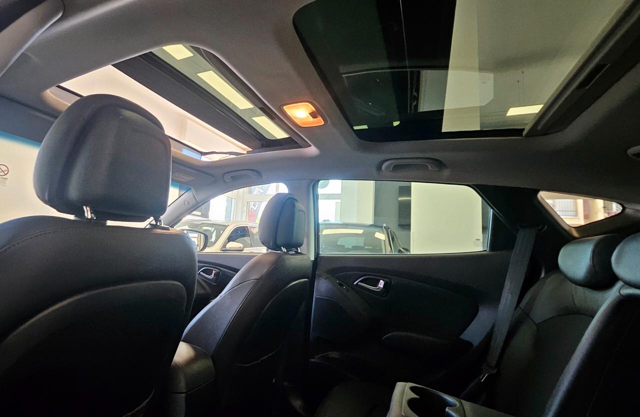 Hyundai iX35 1.7 CRDi 2WD Xpossible TETTO APRIBILE