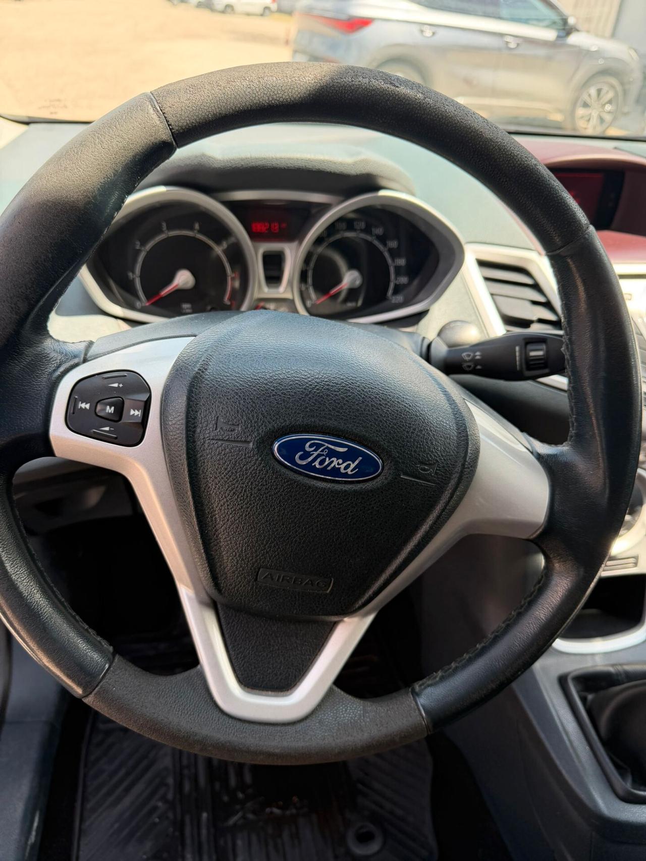 Ford Fiesta 1.4 5 porte Bz.- GPL Titanium