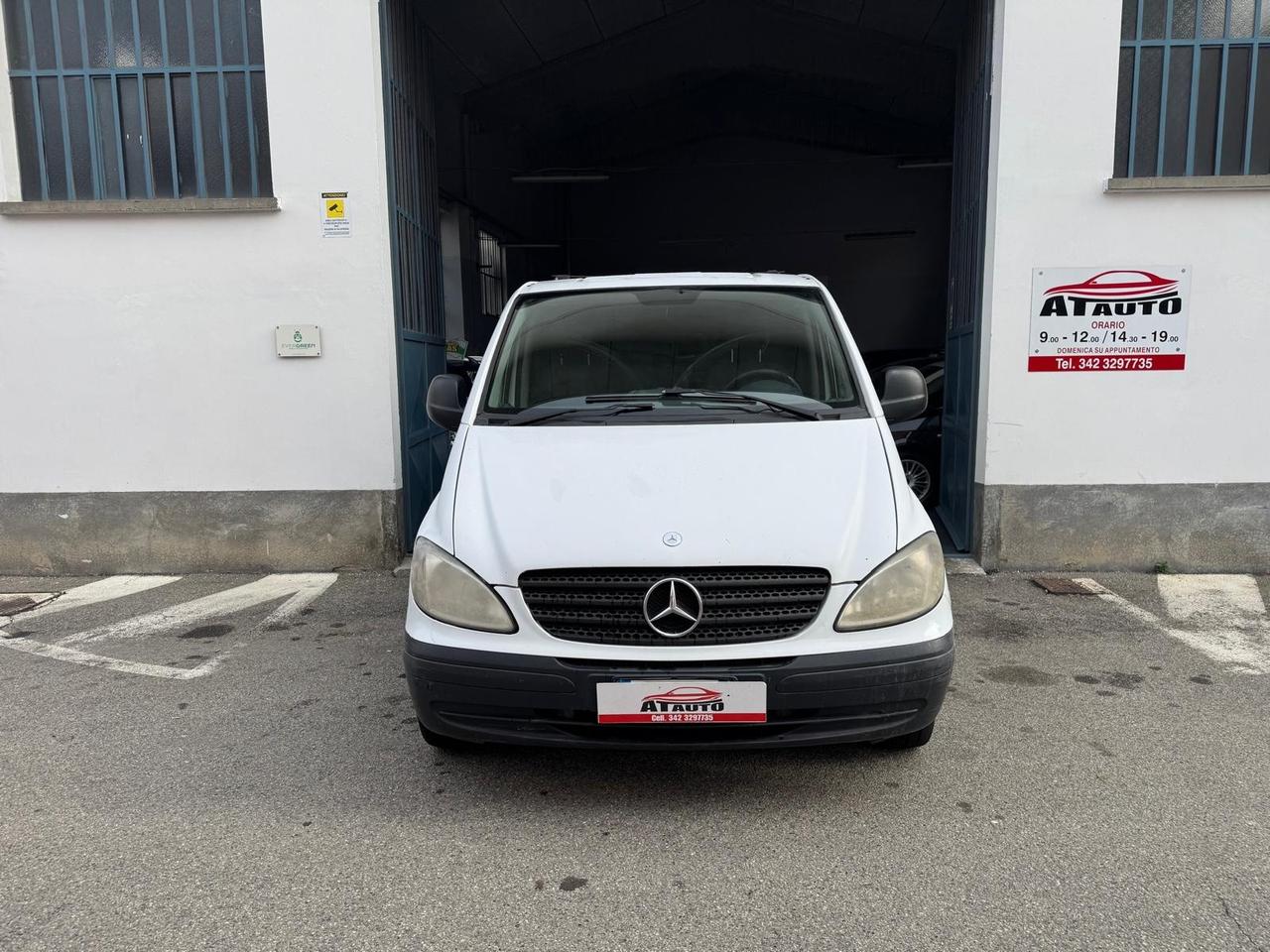 Mercedes Benz Vito