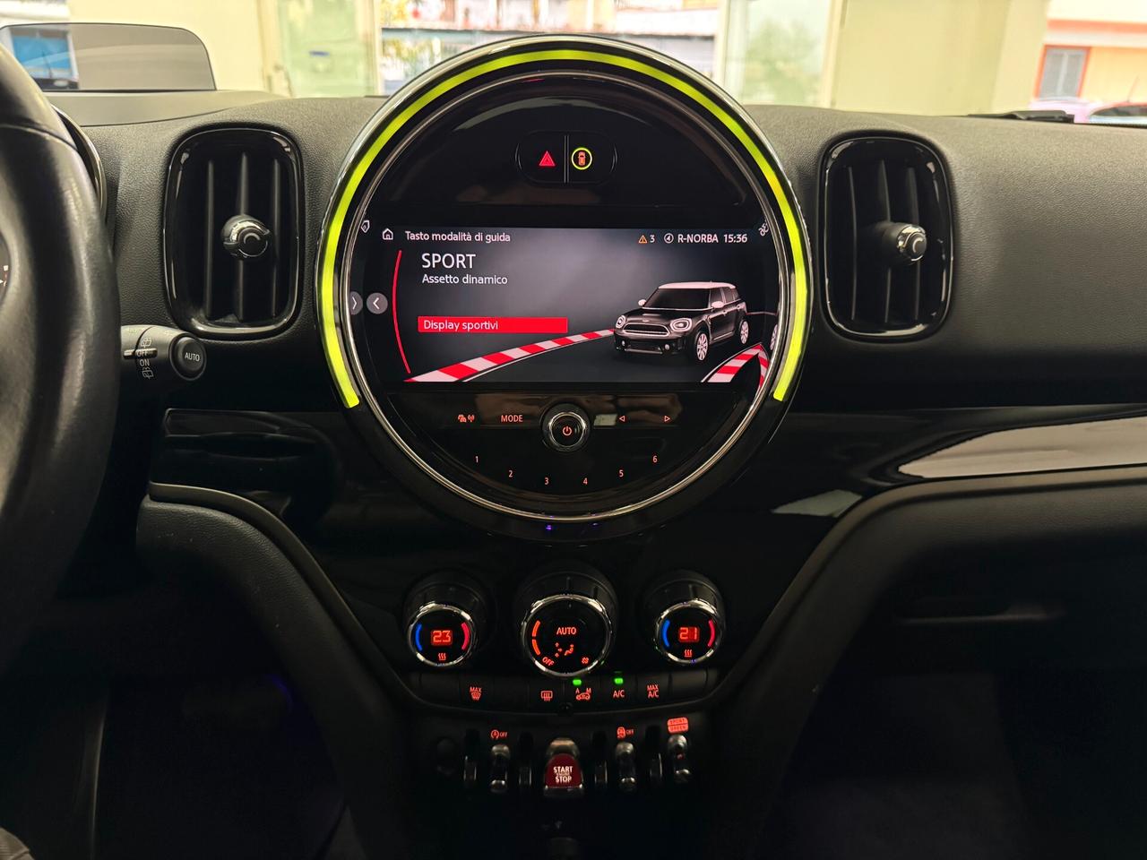 Mini Countryman Cooper D 150CV