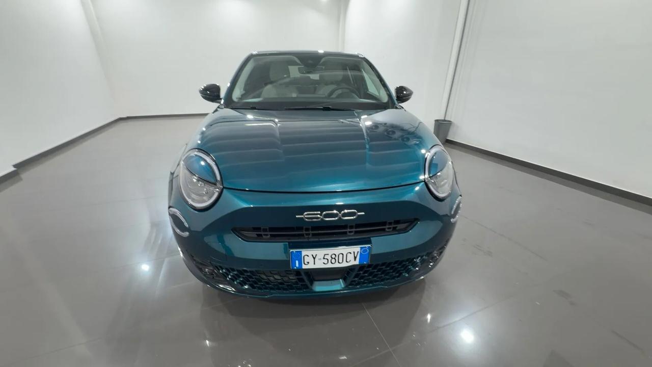 Fiat 600 Hybrid 100 CV DCT MHEV La Prima