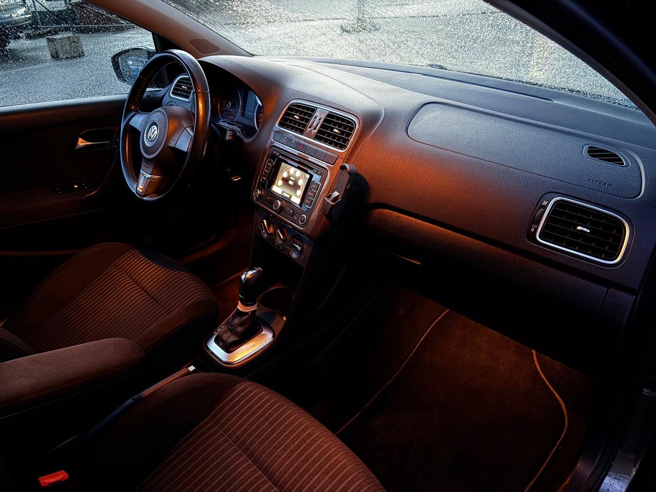 Volkswagen Polo 1.6 TDI 90CV DPF DSG 5 porte Highline