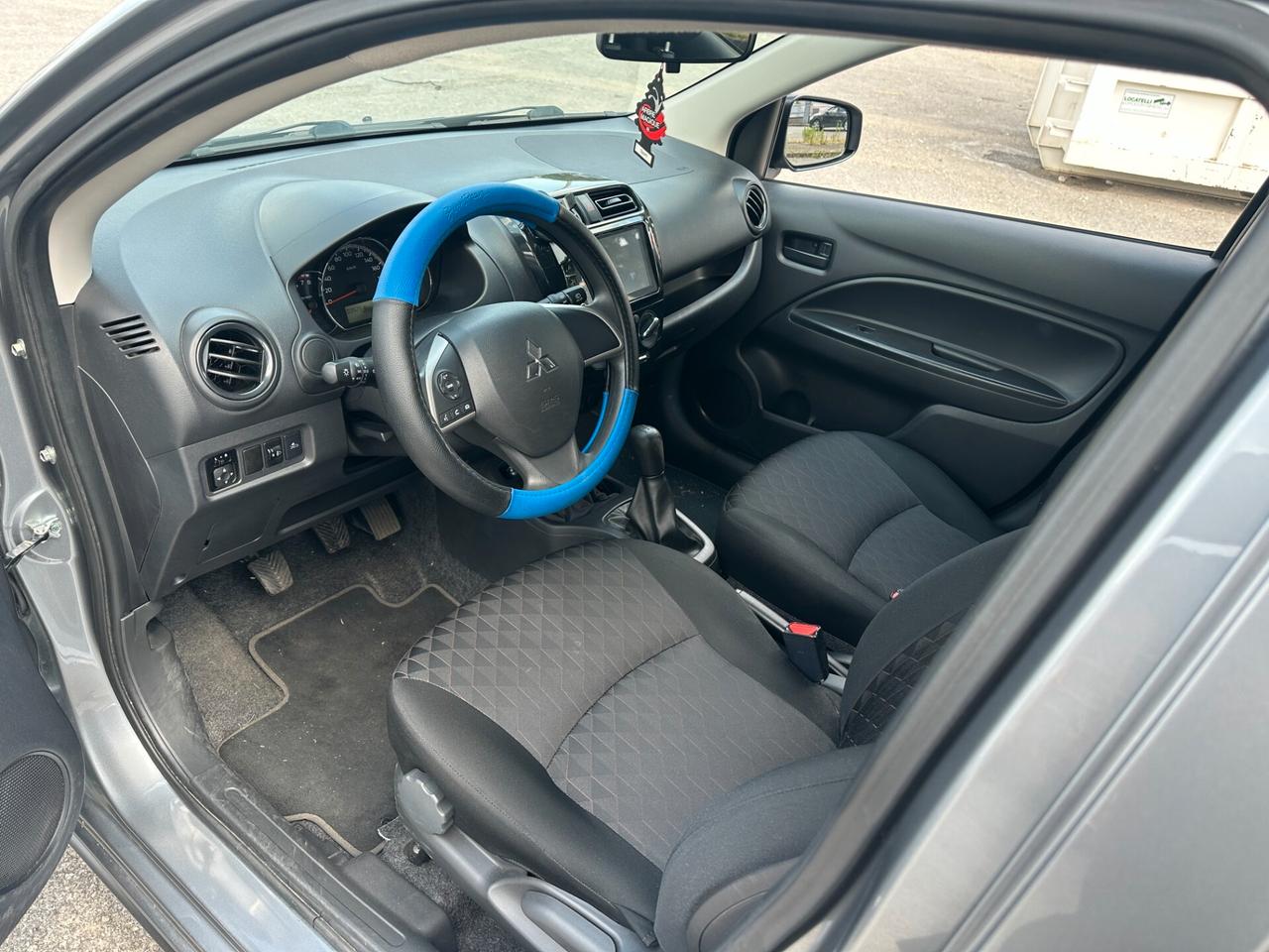 Mitsubishi Space Star Space Star 1.2 Invite Radio