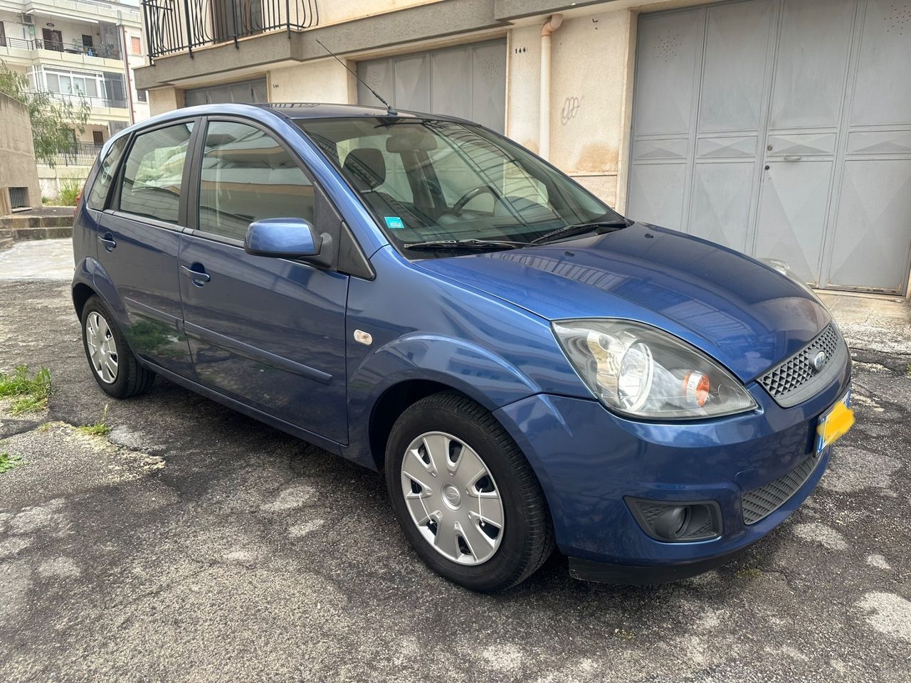 Ford Fiesta 1.4 tdci 70 cv neopatentati perfetta