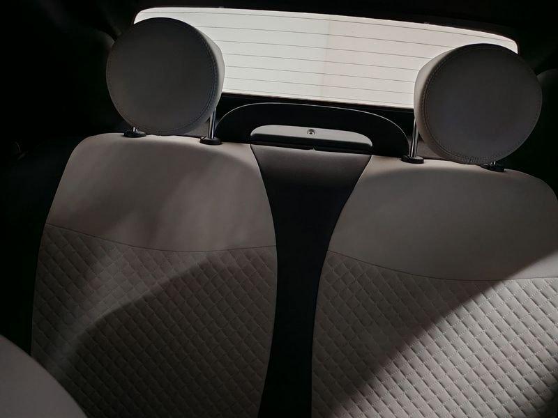 FIAT 500C 1.0 Hybrid Dolcevita