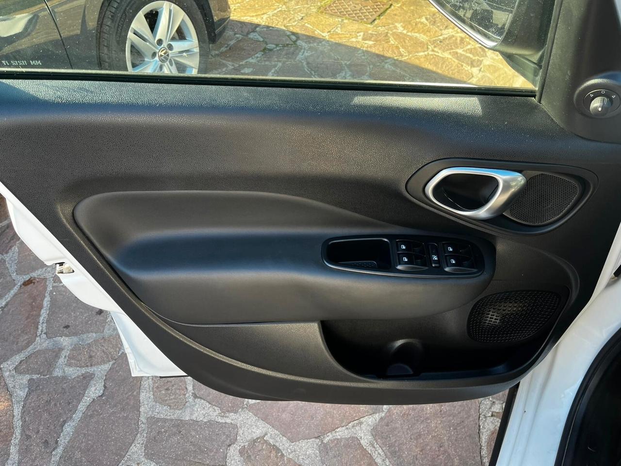 500L 1.4 CROSS GPL 95CV