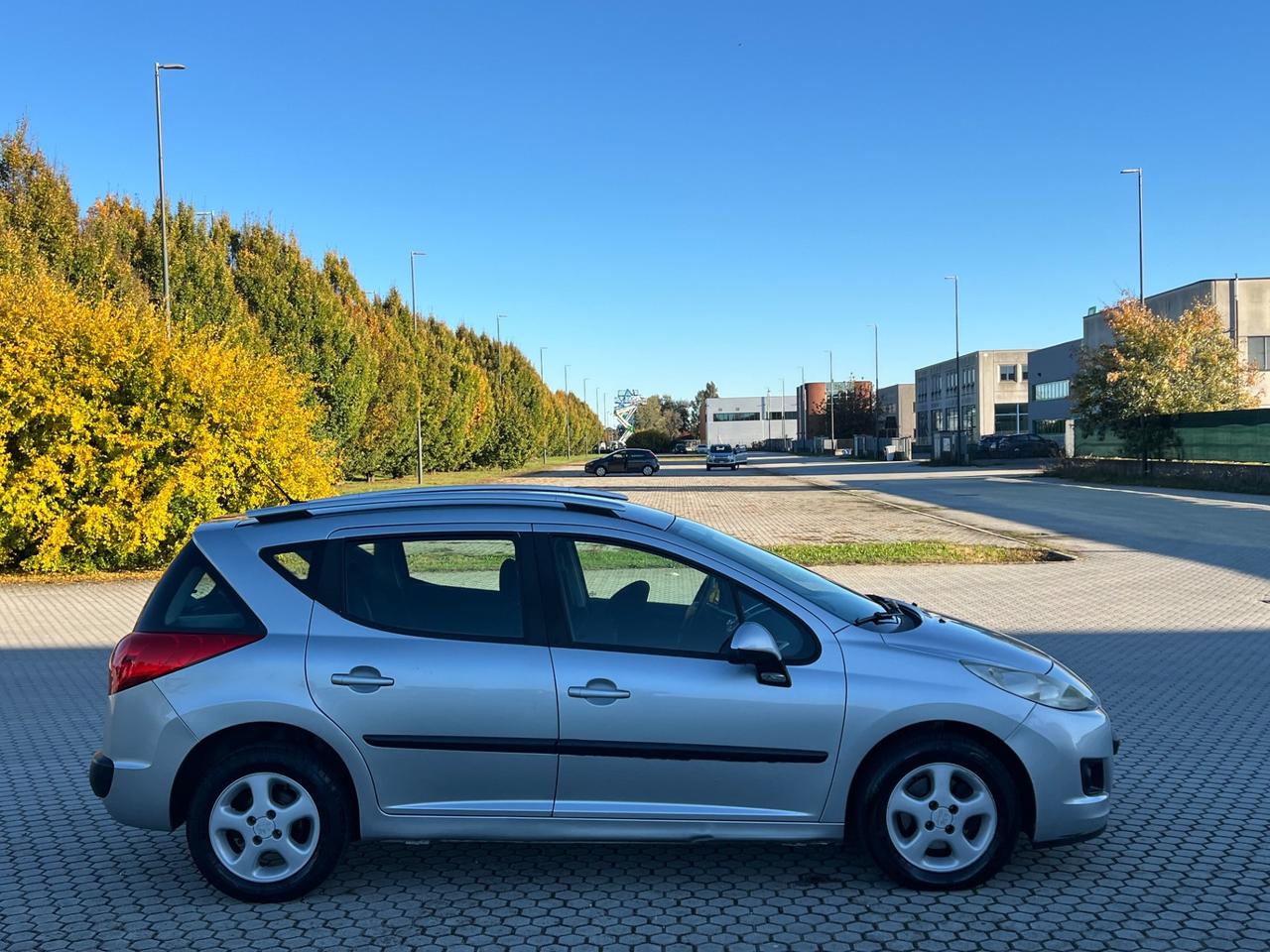 Peugeot 207 1.6 8V HDi 93CV SW Special Edition