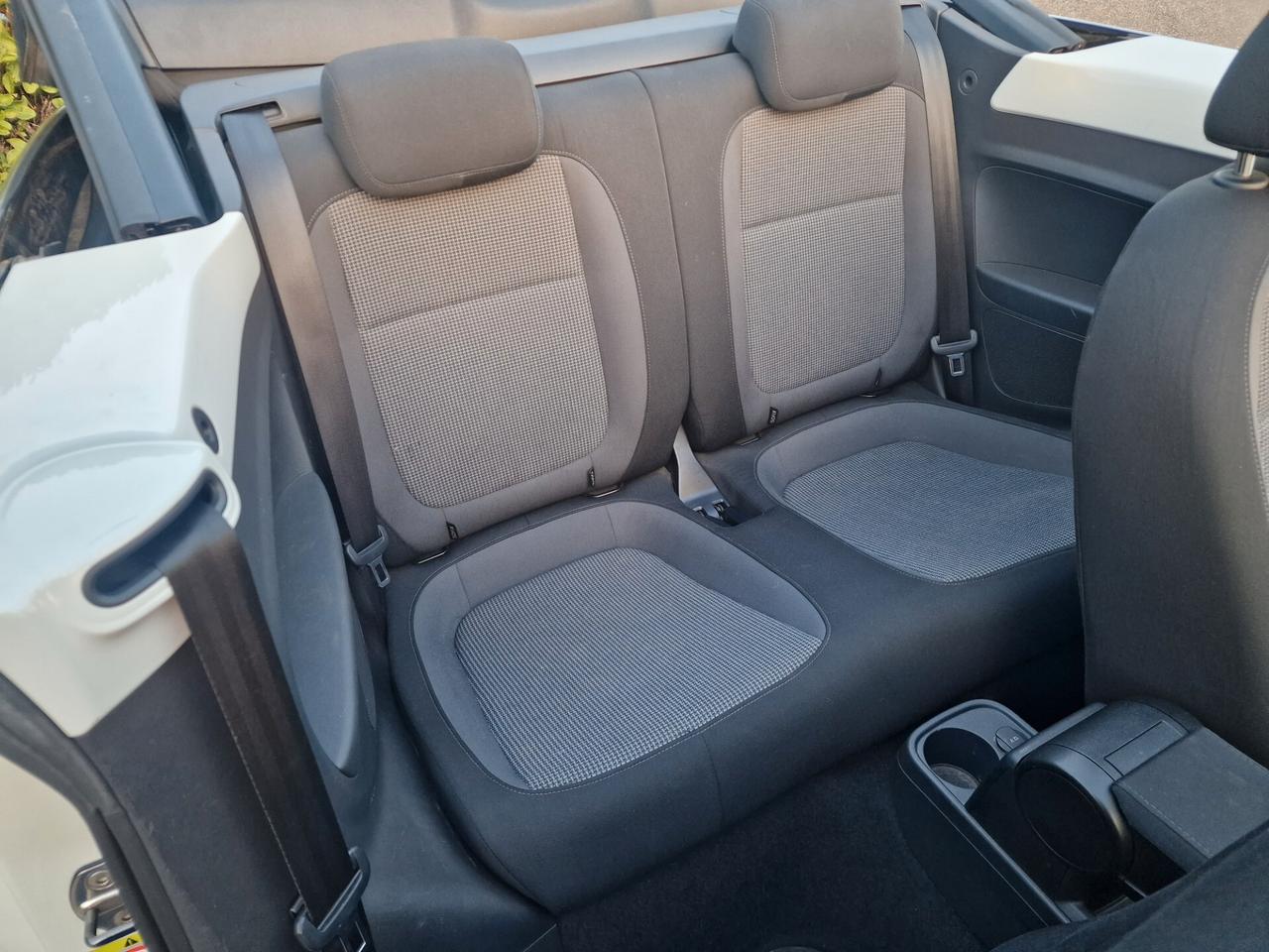 Volkswagen Maggiolino Cabrio 1.4 TSI 105cv