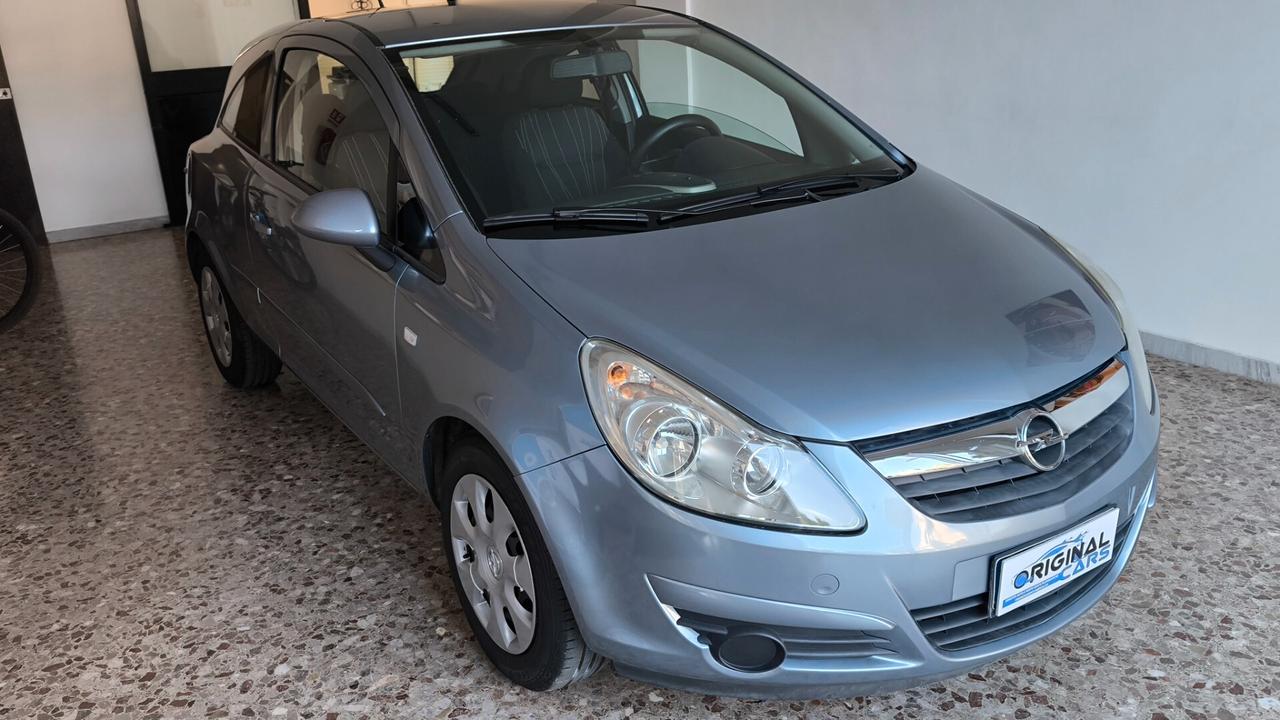 Opel Corsa 1.2 3 porte Sport