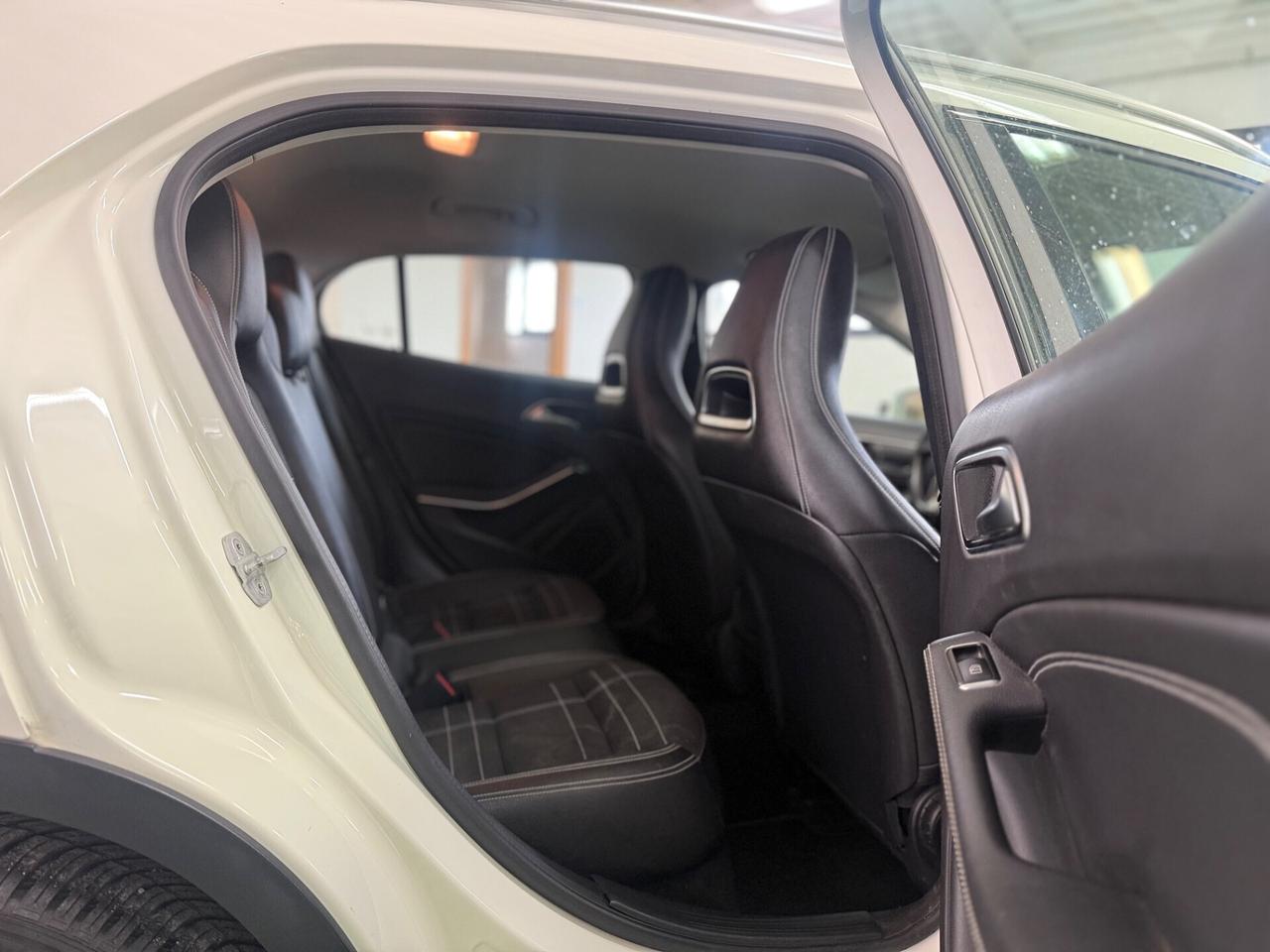 Mercedes-benz GLA 200 Automatic Premium