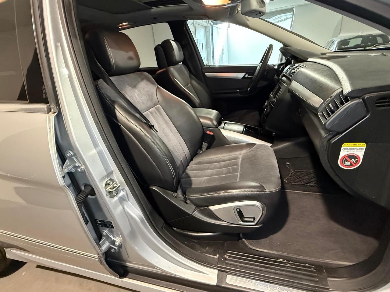 Mercedes-benz R320 d 4Matic Premium Plus*7 POSTI*