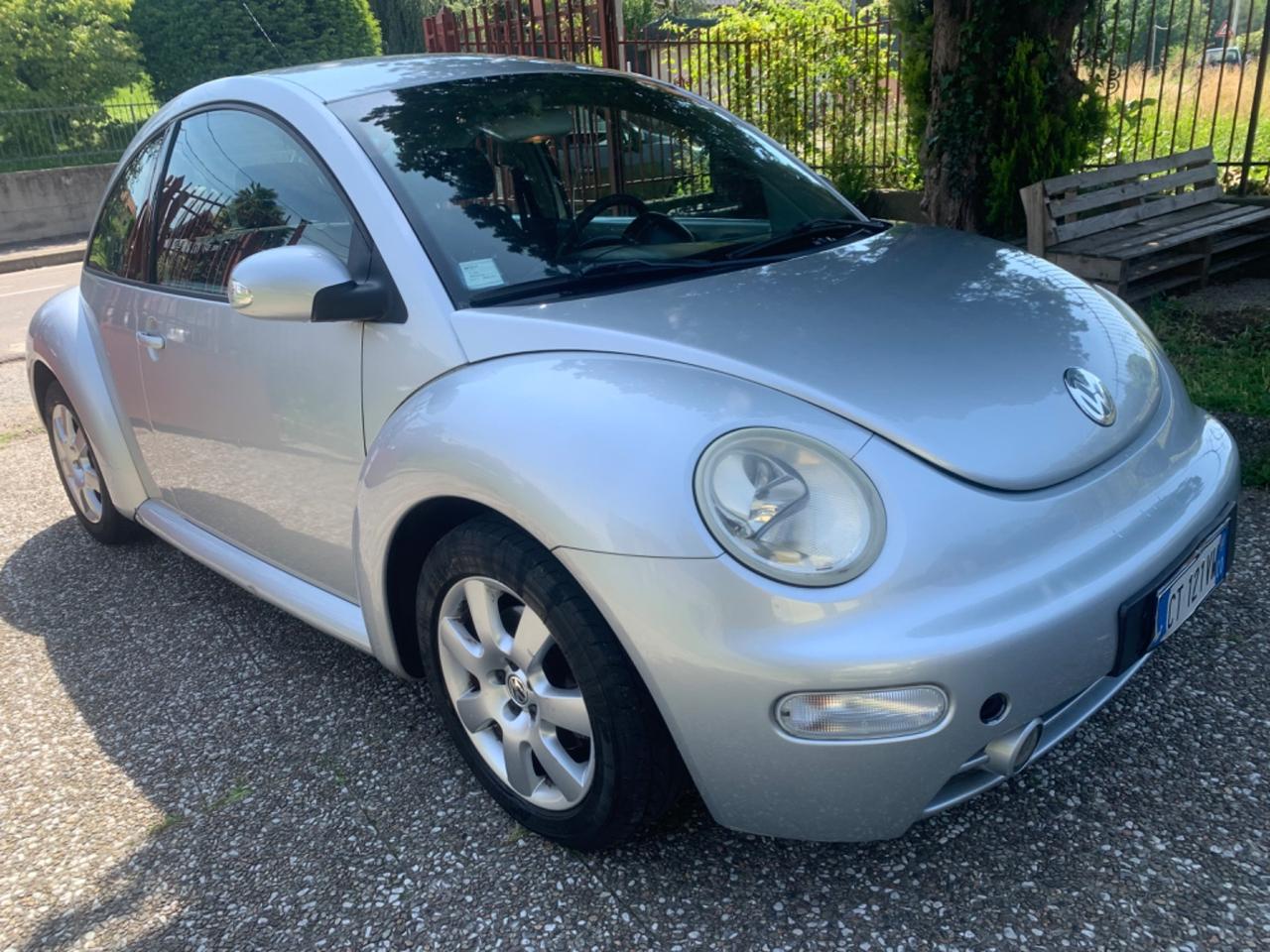 Volkswagen New Beetle 1.6 NEOPATENTATI