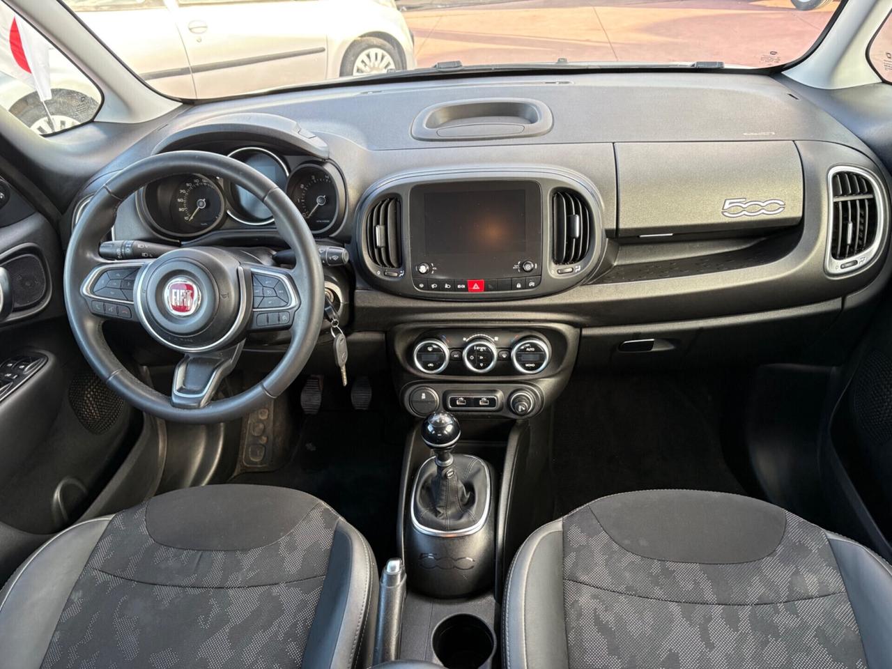 Fiat 500L ......1.6.0.0. Multijet 95 CV Cross