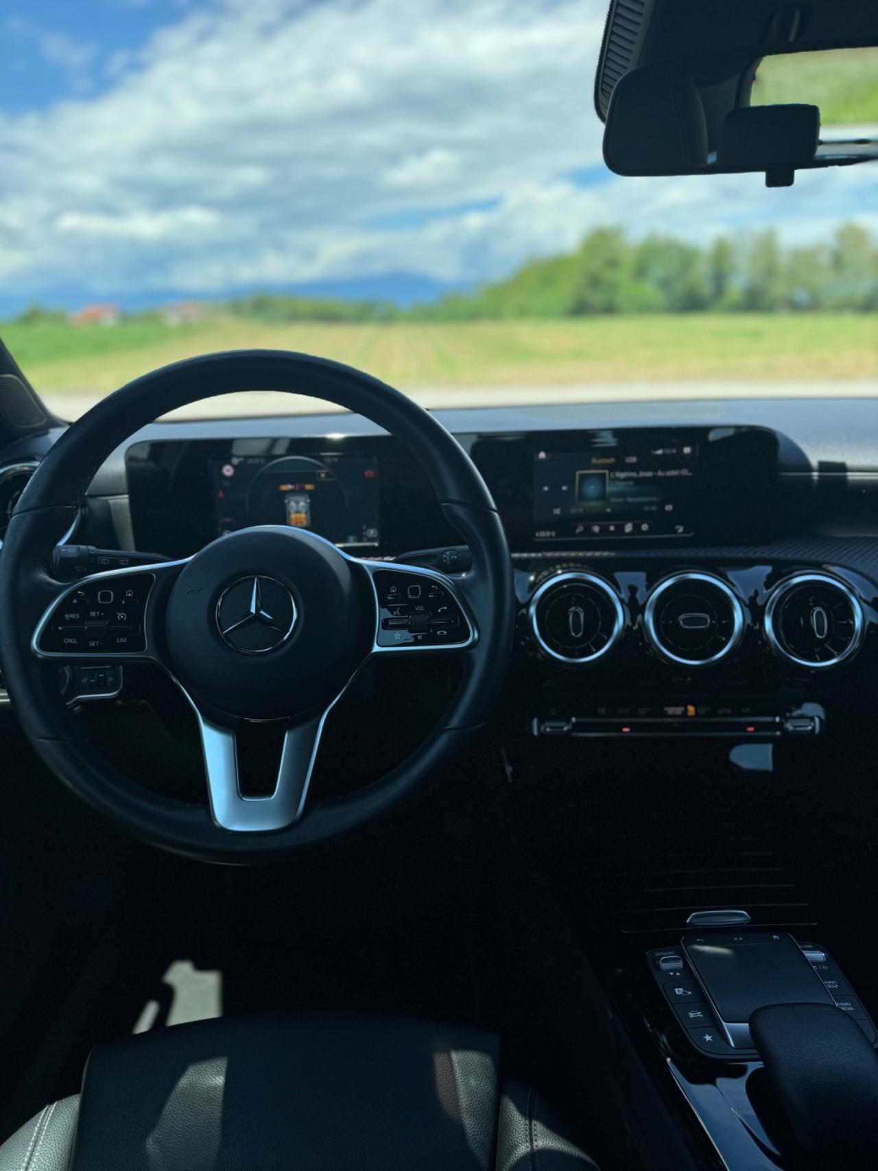Mercedes-benz A 200 d Automatic Executive