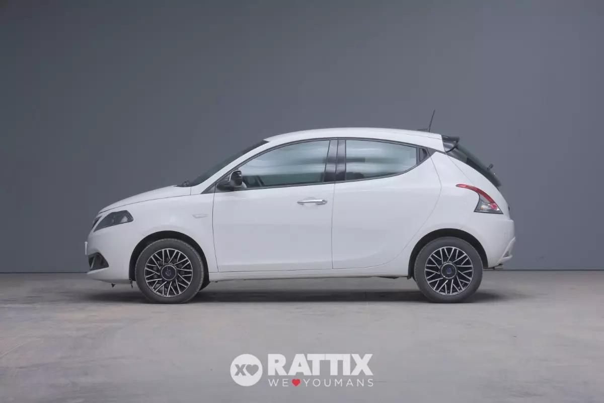 Lancia Ypsilon 1.0 Firefly Hybrid 70CV Platino