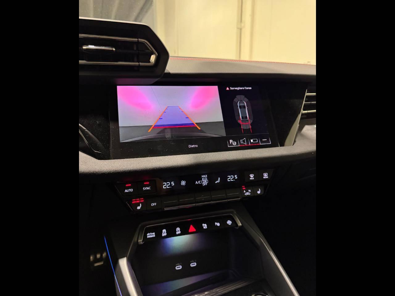 AUDI A3 SEDAN 35 TFSI MHEV S-TRONIC S-LINE