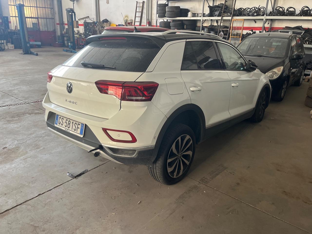 Volkswagen T-Roc 1.0 TSI Life 2024 26.000 KM INCIDENTATA