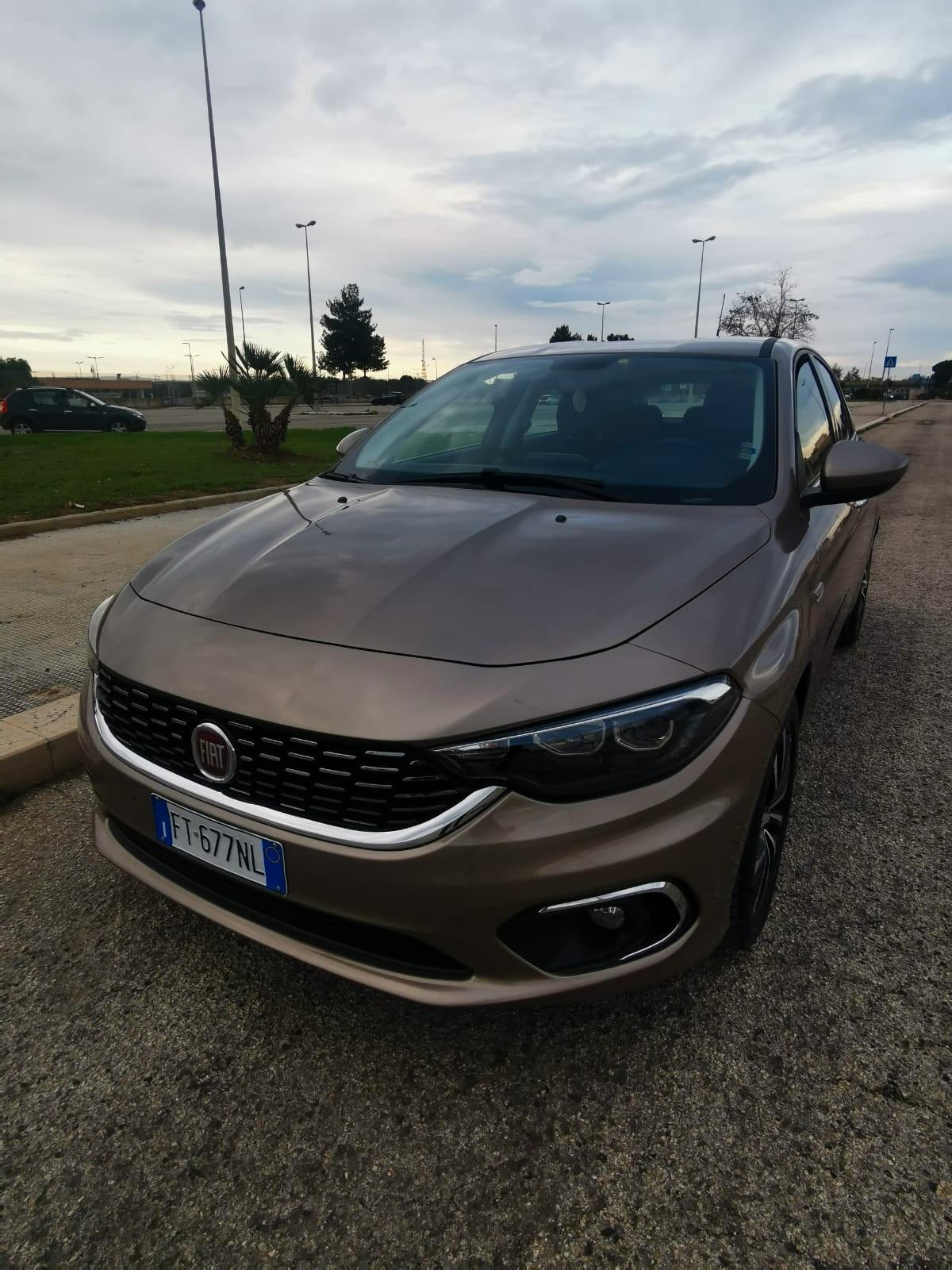 Fiat Tipo 1.3 Mjt 5P. Lounge NEOPATENTATI