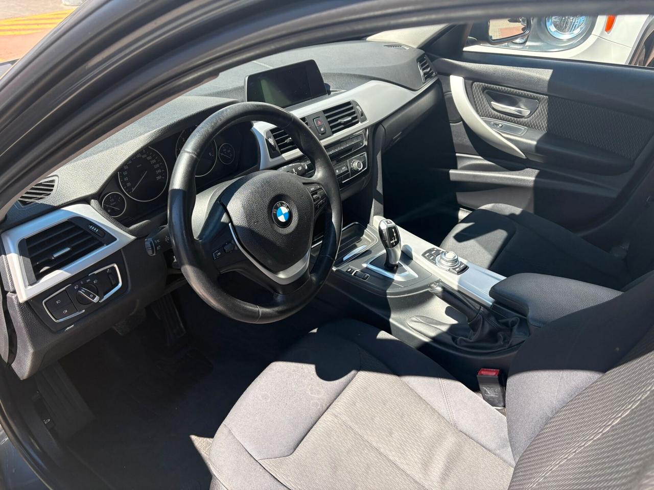 Bmw 318 318d Touring Luxury