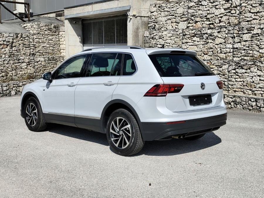 Volkswagen Tiguan 1.4 TSI Style BlueMotion Technology KM Certif. VW, LED, Navi!