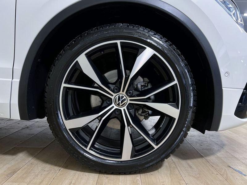 Volkswagen Tiguan Tiguan 2.0 tdi R-Line 150cv dsg