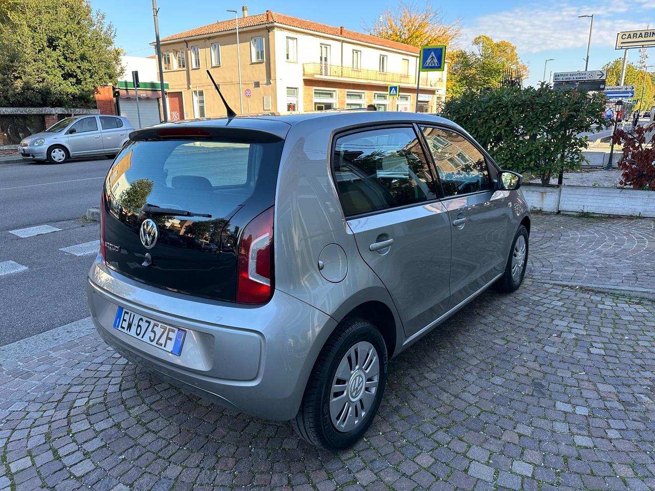 Volkswagen up! 1.0 5p. eco move BlueMotion Technology