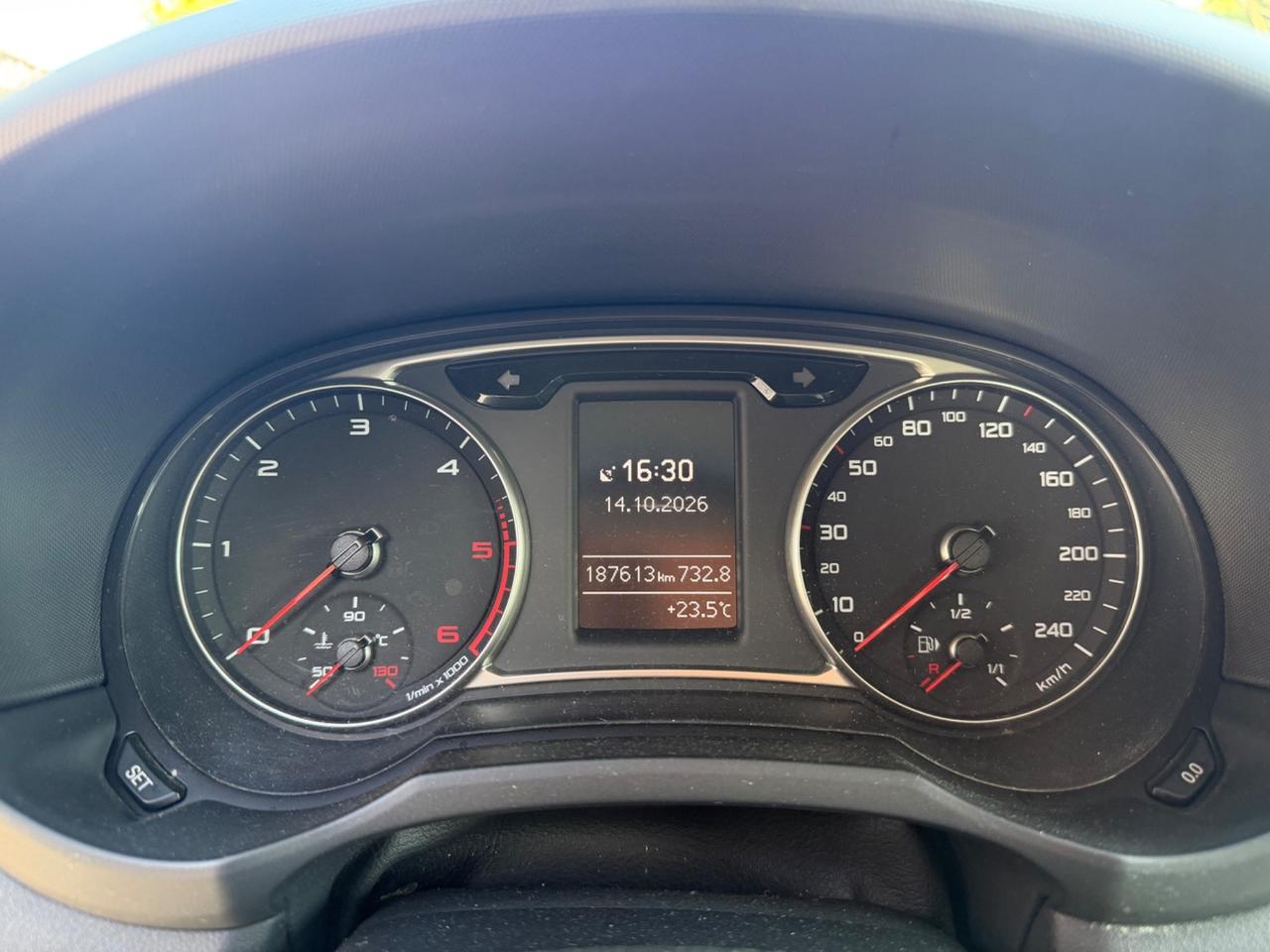 Audi A1 SPB 1.6 TDI 116 CV S tronic Admired