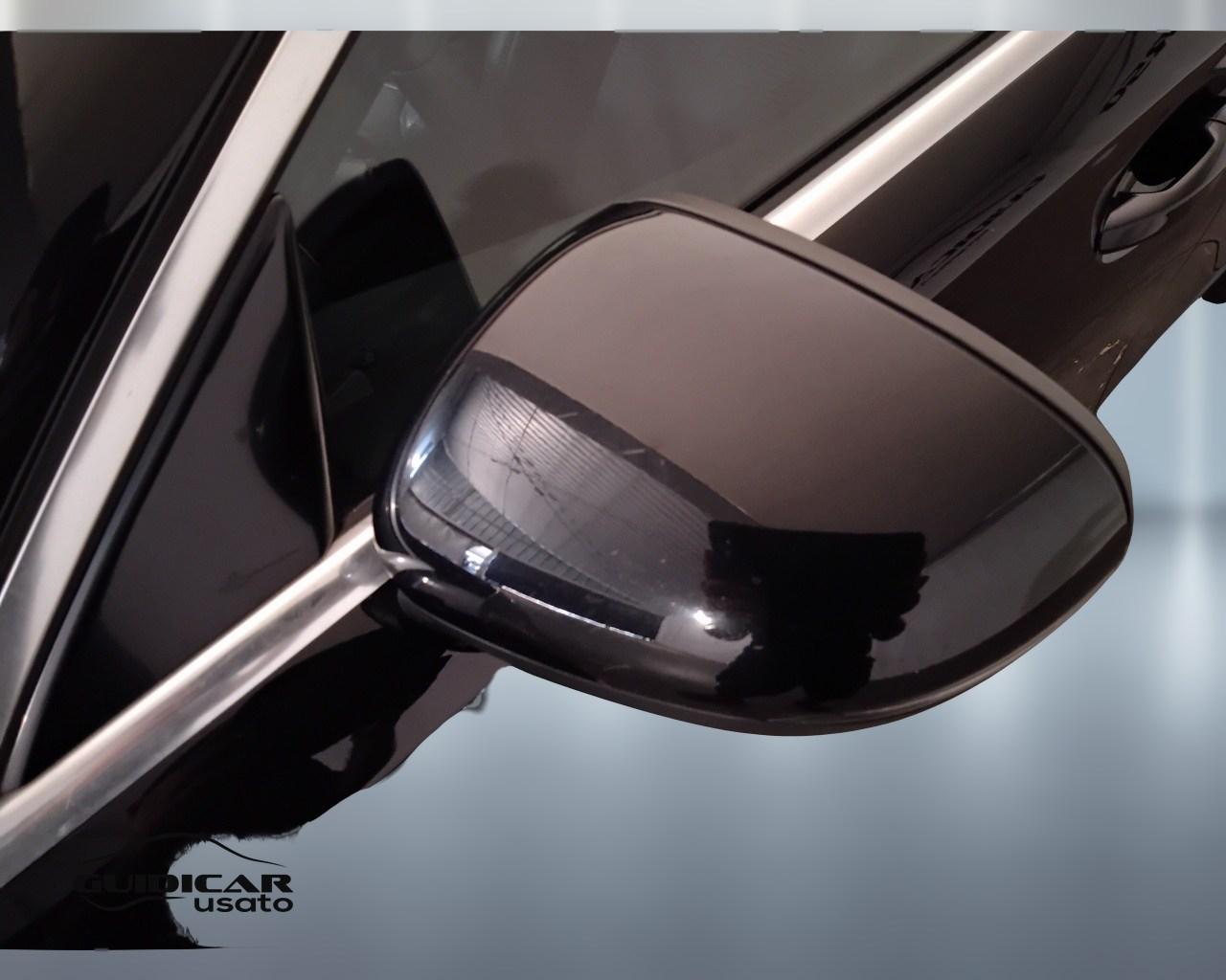 Mercedes-Benz Classe A - W177 2018 - A 180 d Sport auto