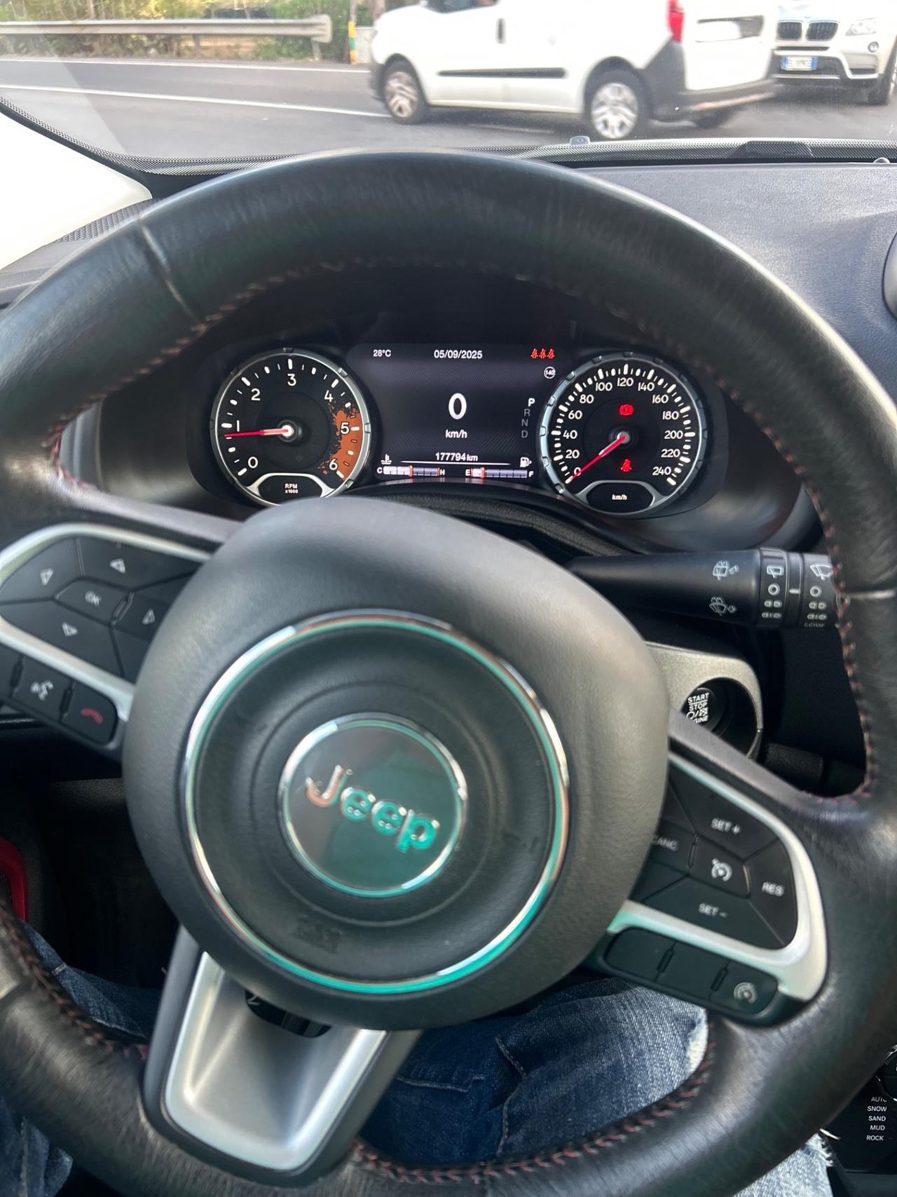 Jeep Renegade 2.0 Mjt 170CV 4WD Active Drive Low Trailhawk