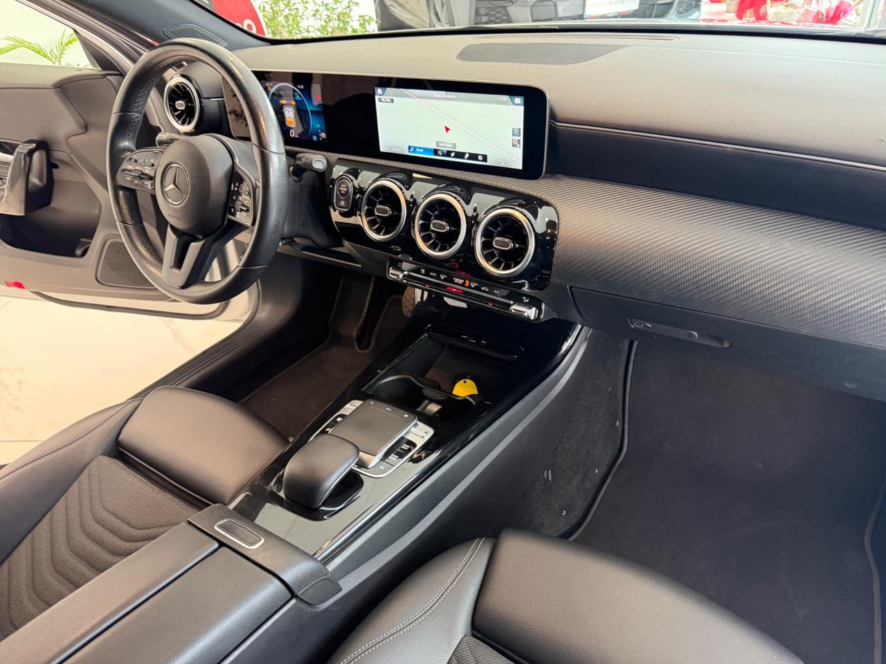 Mercedes-benz A 180 d Automatic Business