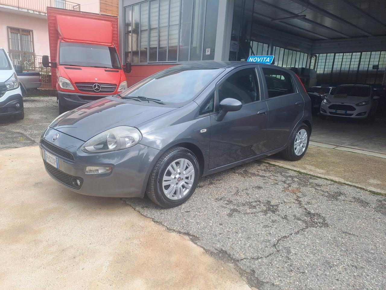 Fiat Punto 1.3 MJT II S&S 95 CV 5 porte Street