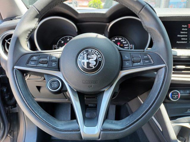 ALFA ROMEO Stelvio 2200 TD SUPER 190CV AT8 Q4 NAVI VETRI SCURI ITALIA