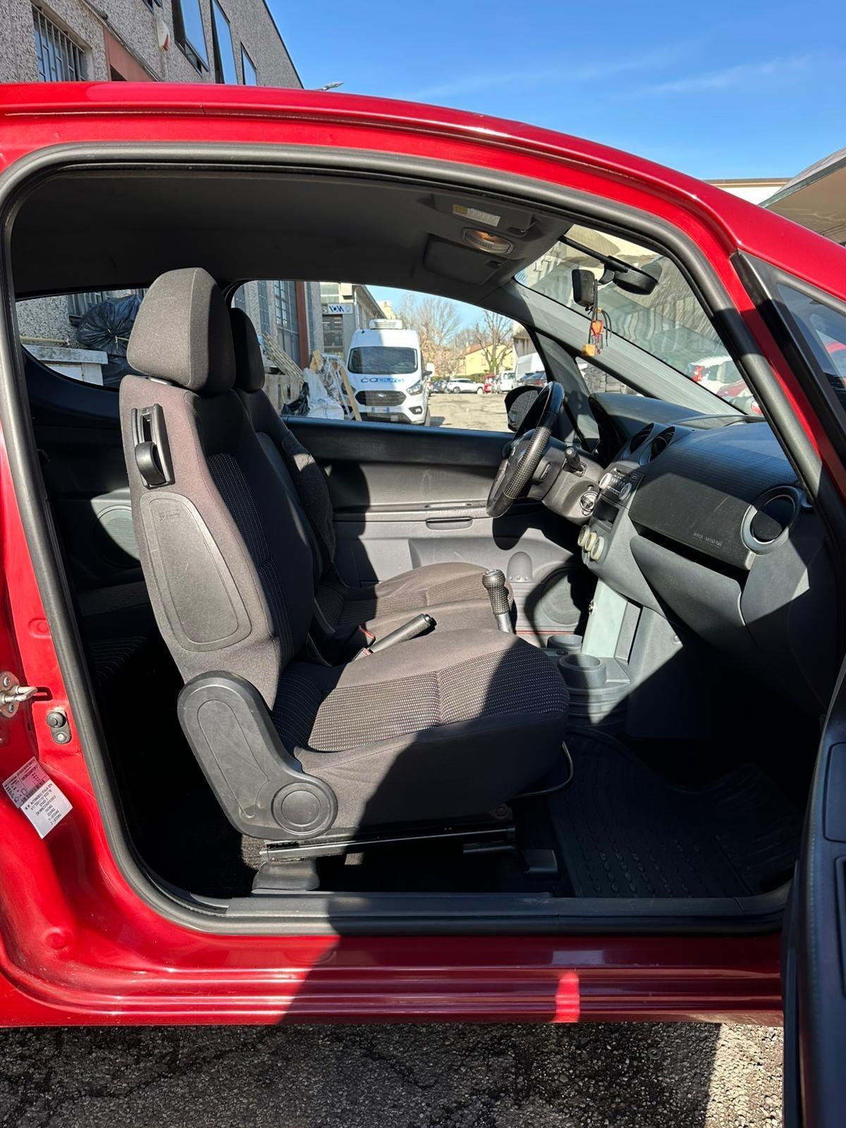 Mitsubishi Colt 1.1 12V 3p.GPL Special Action Model