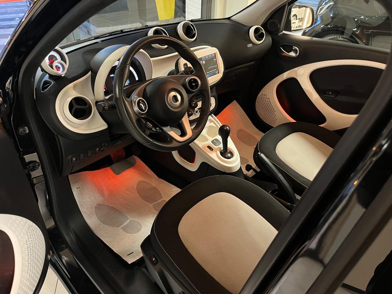 Smart ForFour 90 0.9 Turbo All. Brabus