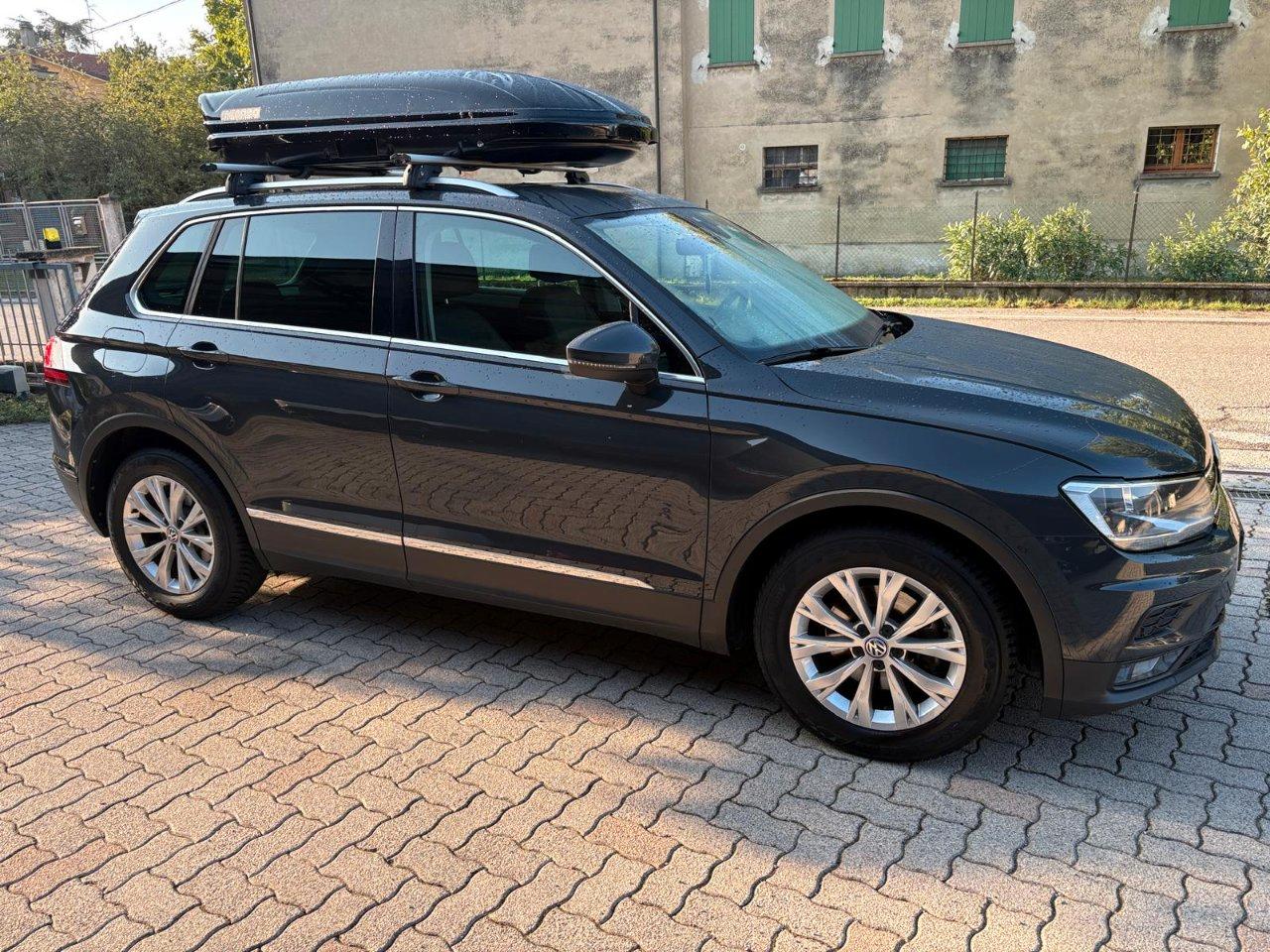 Volkswagen Tiguan 1.6 tdi Business 115cv OK NEOPATENTATO