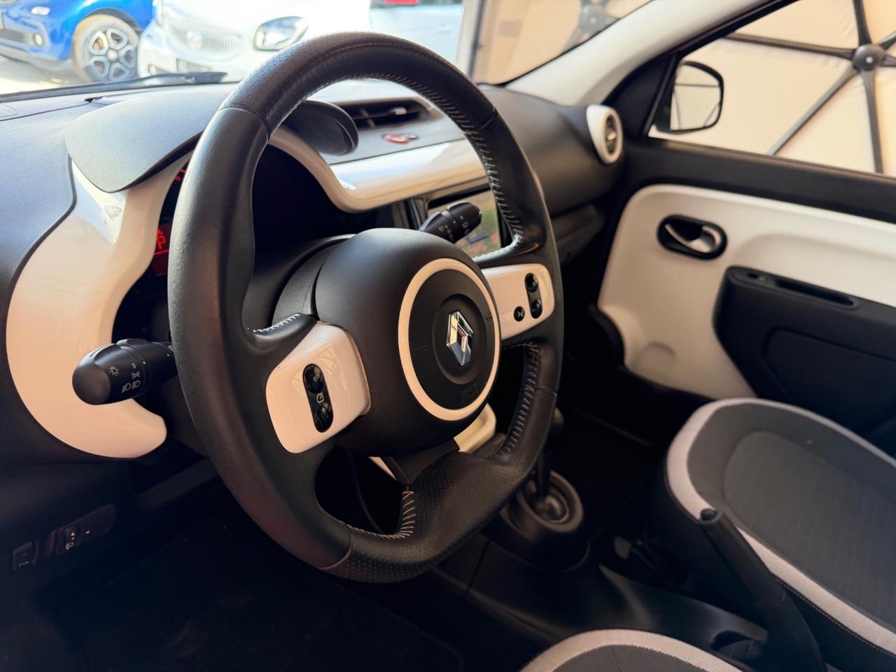 Renault Twingo TCe 90 CV EDC Intens