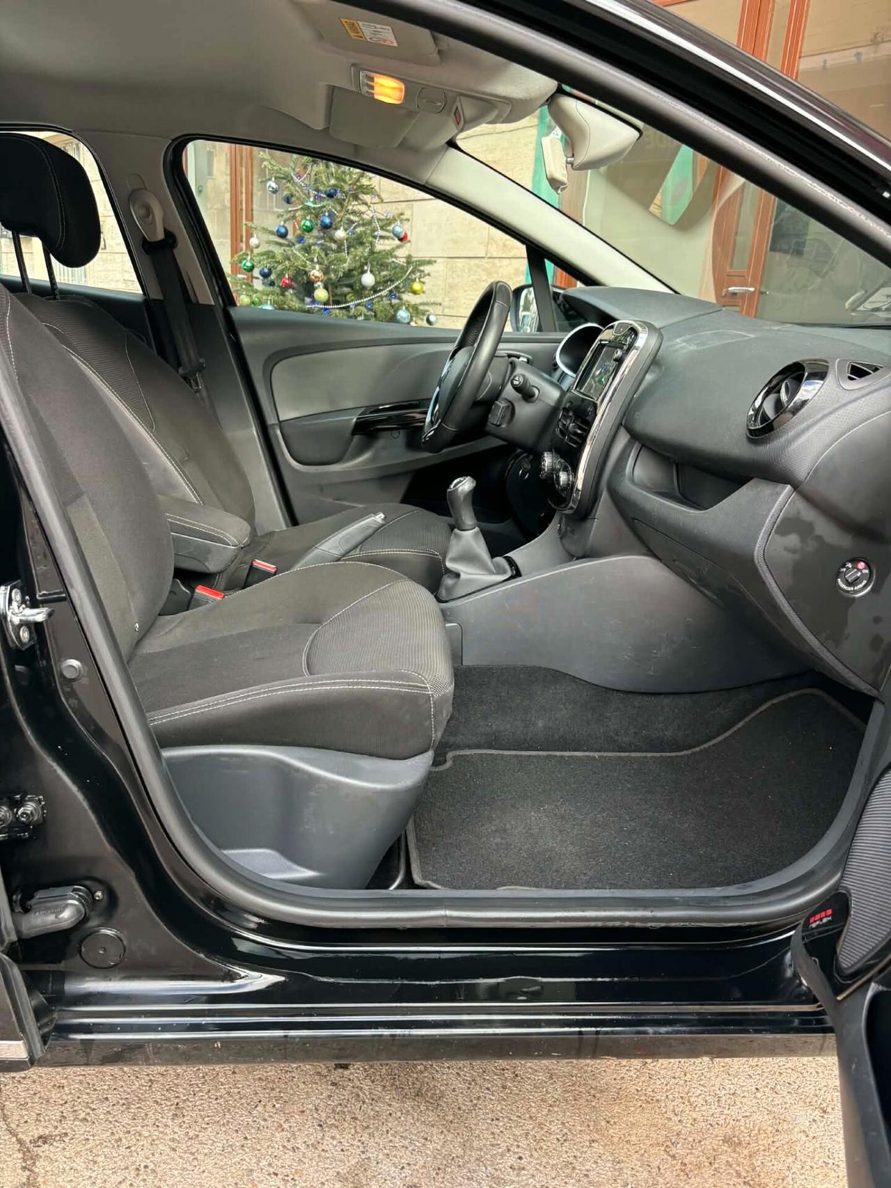 Renault Clio 1.2 75CV 5 porte Live