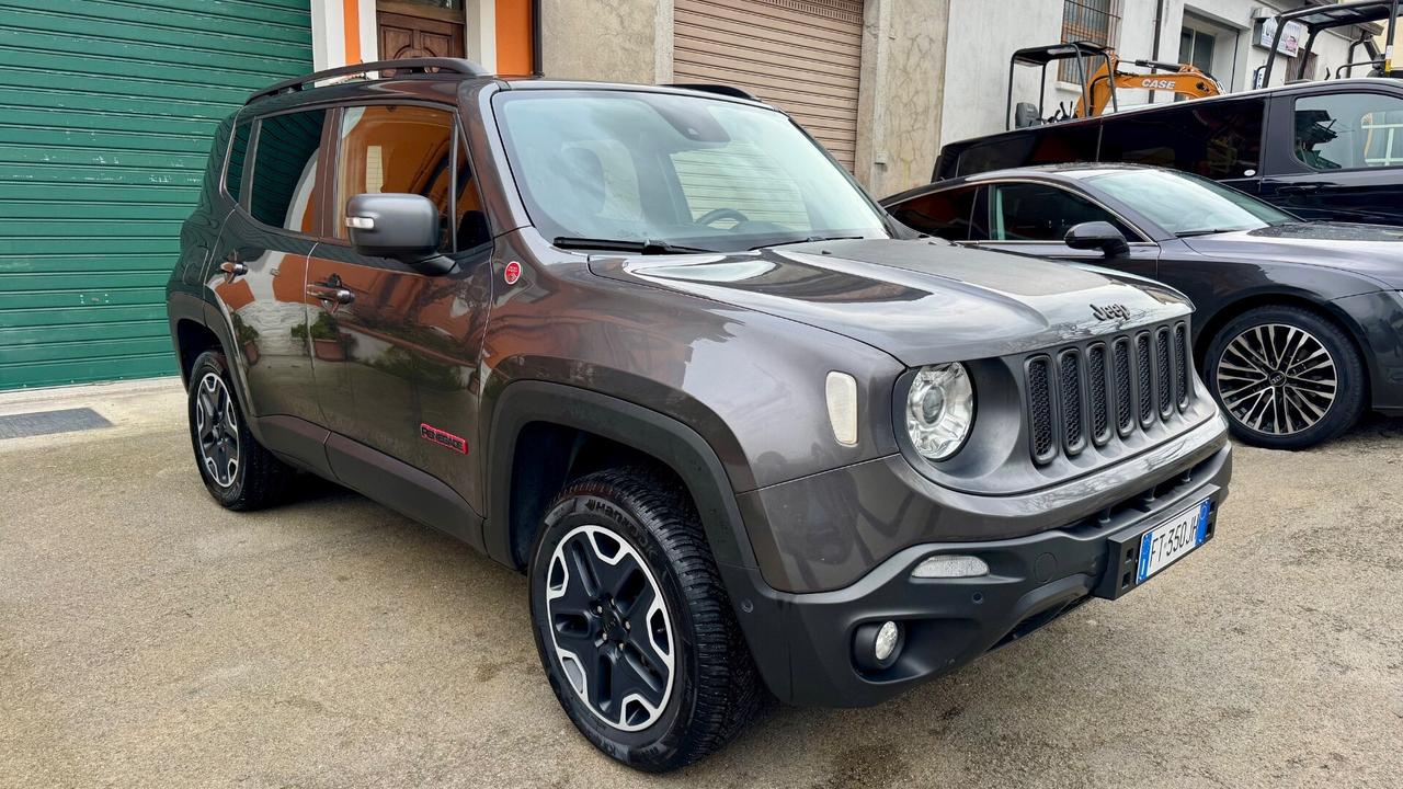 Jeep Renegade 2.0 Mjt 170CV 4WD Active Drive Low Trailhawk