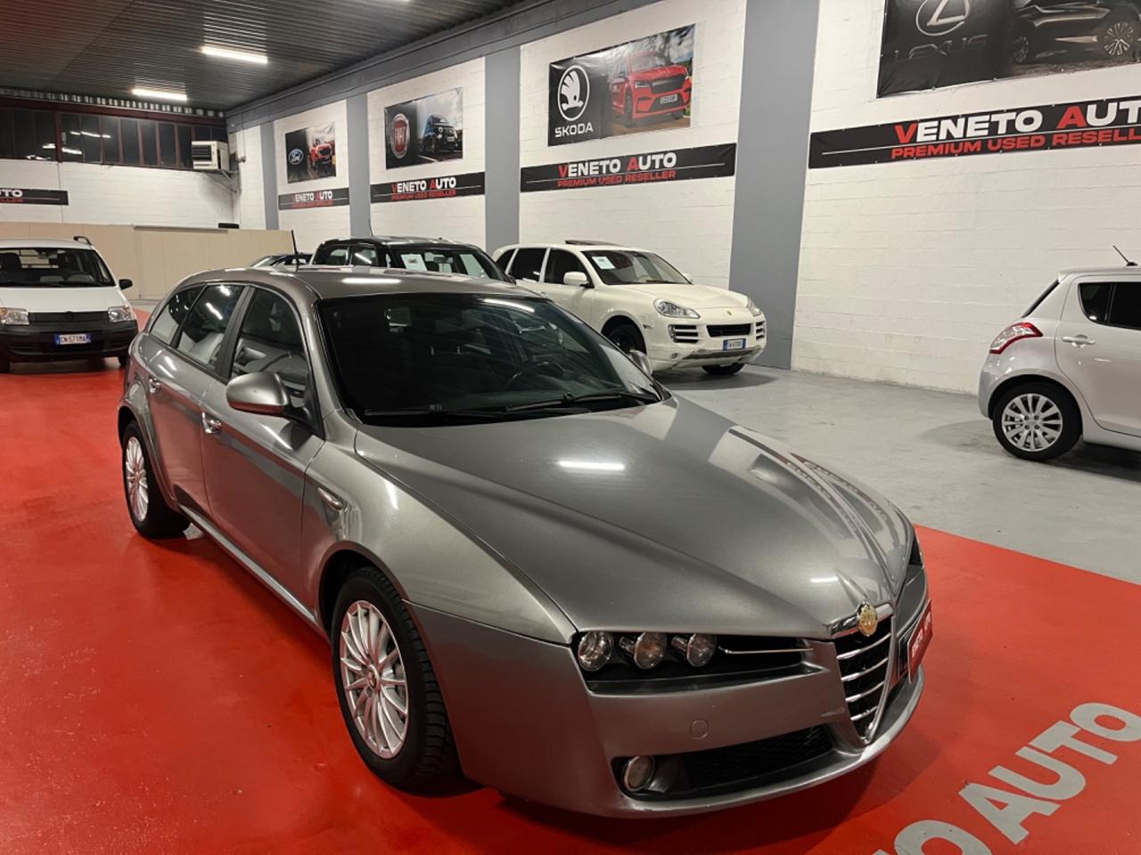 Alfa Romeo 159 1.9 JTDm 16V Sportwagon Progression Q-Tronic
