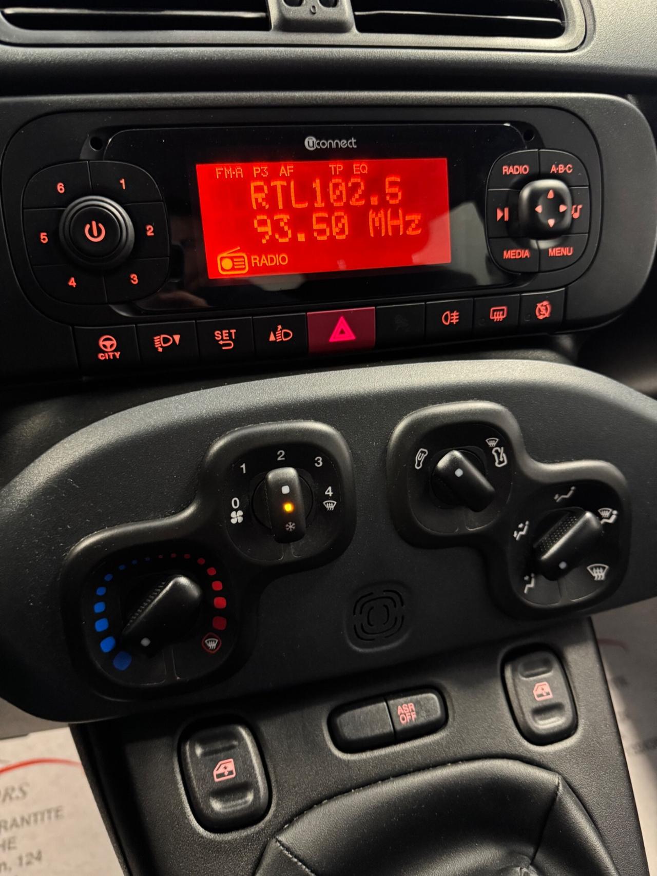 Fiat Panda 1.2 Lounge 69 Cv 34,900 KM