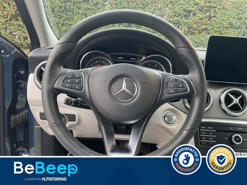 Mercedes-Benz GLA 200 SPORT AUTO